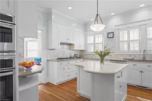 807 Magnolia St, Greensboro, NC 27401 - Photo 12