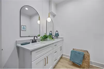 148 N State Street, Haw River, NC 27258 - Photo 20