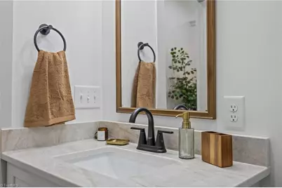 148 N State Street, Haw River, NC 27258 - Photo 30