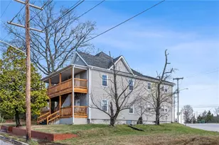 611 Green Dr, High Point, NC 27260 - Photo 2