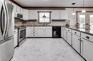 4701 Liberty Rd, Greensboro, NC 27406 - Photo 18