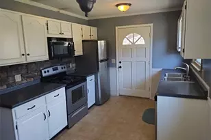 113 Merrydale Ct, King, NC 27021 - Photo 10