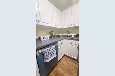 2221 Delaney Drive, Burlington, NC 27215 - Photo 24