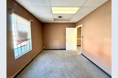 1012 N Raleigh Street, Greensboro, NC 27405 - Photo 6