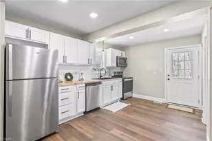 955 W Holt St, Mebane, NC 27302 - Photo 24