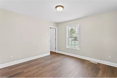 955 W Holt Street, Mebane, NC 27302 - Photo 32