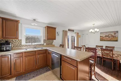 544 Three Oaks Drive, Hays, NC 28635 - Photo 14