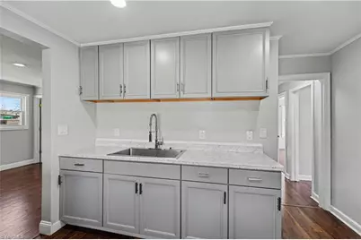 504 Ellwood Drive, High Point, NC 27260 - Photo 10