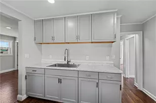 504 Ellwood Dr, High Point, NC 27260 - Photo 10