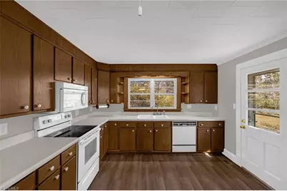 236 Jackson Street, Eden, NC 27288 - Photo 12