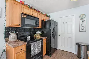 642 Cairn Cir, Burlington, NC 27217 - Photo 12