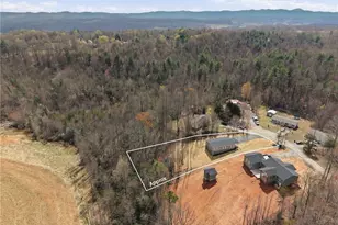 253 Ridge Top Rd, North Wilkesboro, NC 28659 - Photo 38