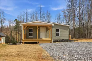 253 Ridge Top Rd, North Wilkesboro, NC 28659 - Photo 6