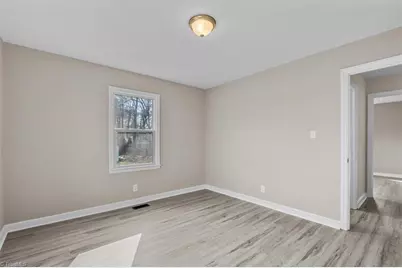 703 Garrett Street, Greensboro, NC 27406 - Photo 18