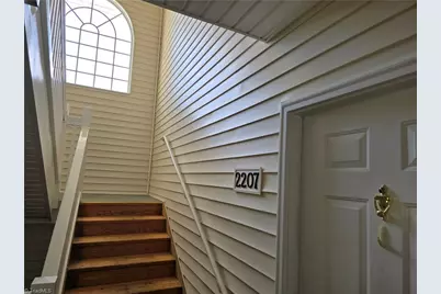 2207 Lambeth Farm Lane, Kernersville, NC 27284 - Photo 6