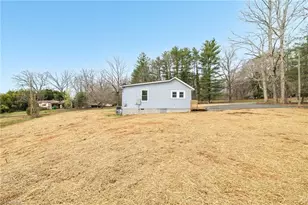 350 Ford St, Eden, NC 27288 - Photo 24