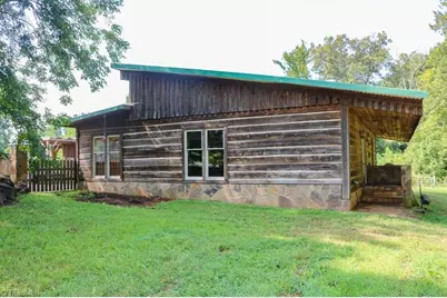 5258 Ferguson Road, Liberty, NC 27298 - Photo 4