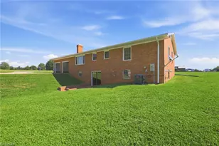 6502 Osceola Ossipee Rd, Elon, NC 27244 - Photo 30
