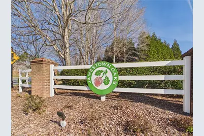 107 Farriers Lane, Jamestown, NC 27282 - Photo 2