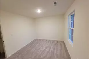 1017 Kapp St, Winston-Salem, NC 27105 - Photo 6