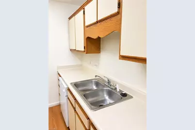 517 Mystic Drive #D, Greensboro, NC 27406 - Photo 2