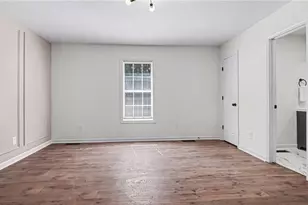 224 Friendly Ave, High Point, NC 27260 - Photo 12