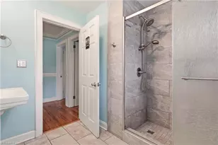 201 Stone St, Thomasville, NC 27360 - Photo 28