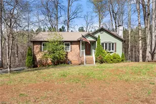 6005 Hunters Ridge Ct, Lexington, NC 27295 - Photo 2