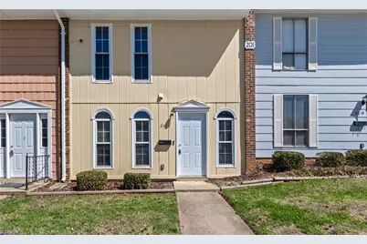 201 E Montcastle Drive #C, Greensboro, NC 27406 - Photo 2