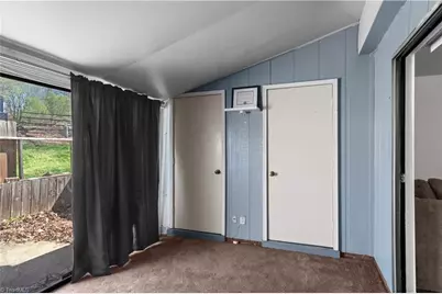 201 E Montcastle Drive #C, Greensboro, NC 27406 - Photo 16