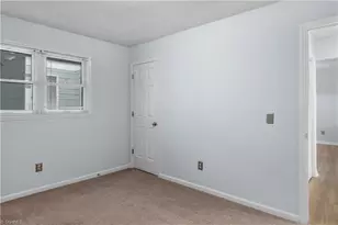 239 Oakwood Ct, Winston-Salem, NC 27103 - Photo 12