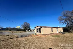 85 Old Mountain Rd, Hiddenite, NC 28636 - Photo 1