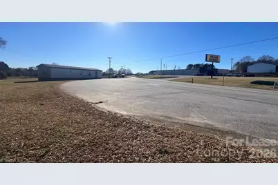 85 Old Mountain Road, Hiddenite, NC 28636 - Photo 4