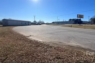 85 Old Mountain Rd, Hiddenite, NC 28636 - Photo 4