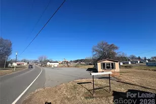 85 Old Mountain Rd, Hiddenite, NC 28636 - Photo 8