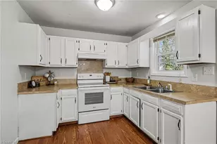 997 Robbins Cir, Lexington, NC 27292 - Photo 14