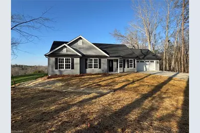 586 Culler Road, Pinnacle, NC 27043 - Photo 4