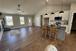 586 Culler Rd, Pinnacle, NC 27043 - Photo 30