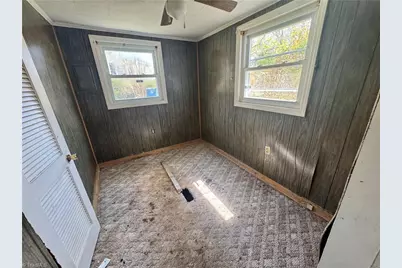 6111 Appletree Court, High Point, NC 27263 - Photo 6