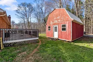 4076 Dunbar Bridge Rd, Asheboro, NC 27205 - Photo 28