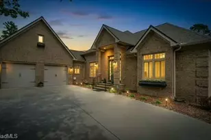 2626 Fox Ridge Rd, Asheboro, NC 27205 - Photo 1