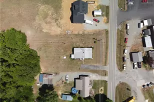 2221 Gerringer Mill Rd, Elon, NC 27244 - Photo 4