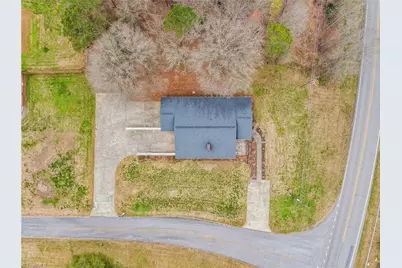1504 Edgewood Drive, Yadkinville, NC 27055 - Photo 44