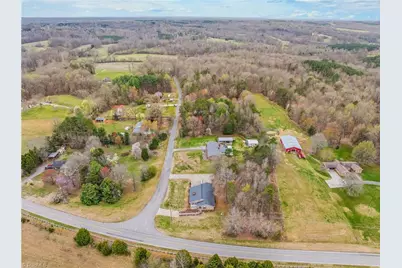 1504 Edgewood Drive, Yadkinville, NC 27055 - Photo 46