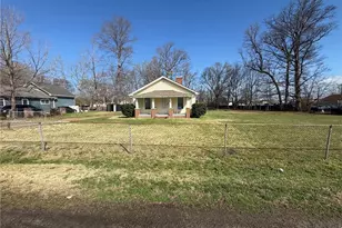 406 Kirkland St, Greensboro, NC 27406 - Photo 2