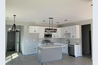 2802 Merryweather Road, Greensboro, NC 27407 - Photo 4