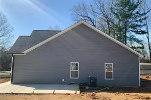 2802 Merryweather Rd, Greensboro, NC 27407 - Photo 2