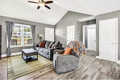 110 Delia Run, Madison, NC 27025 - Photo 4