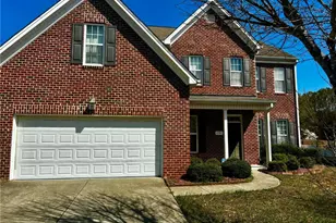 1721 Timber Cove Ct, Winston-Salem, NC 27127 - Photo 2