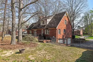 1725 Huntington Woods Ct, Winston-Salem, NC 27103 - Photo 34